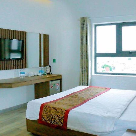 Hotel Khach San Pho Ngoc à Nha Trang Extérieur photo
