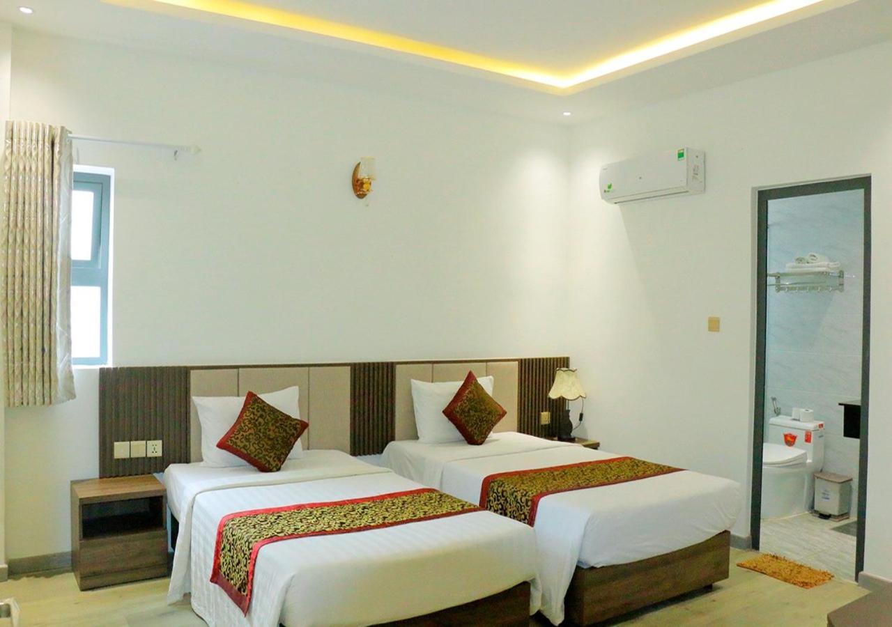 Hotel Khach San Pho Ngoc à Nha Trang Extérieur photo