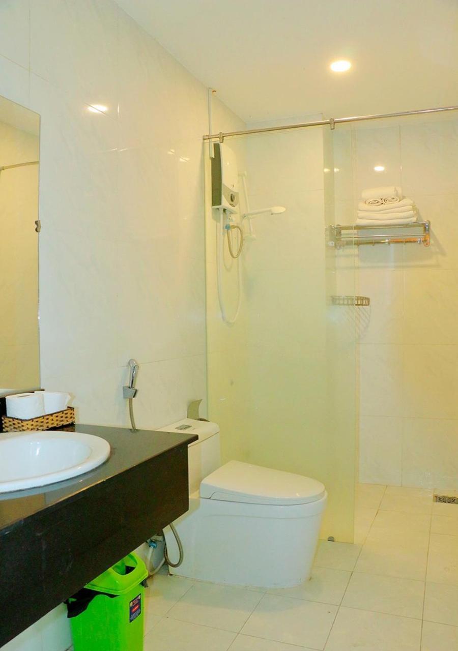 Hotel Khach San Pho Ngoc à Nha Trang Extérieur photo