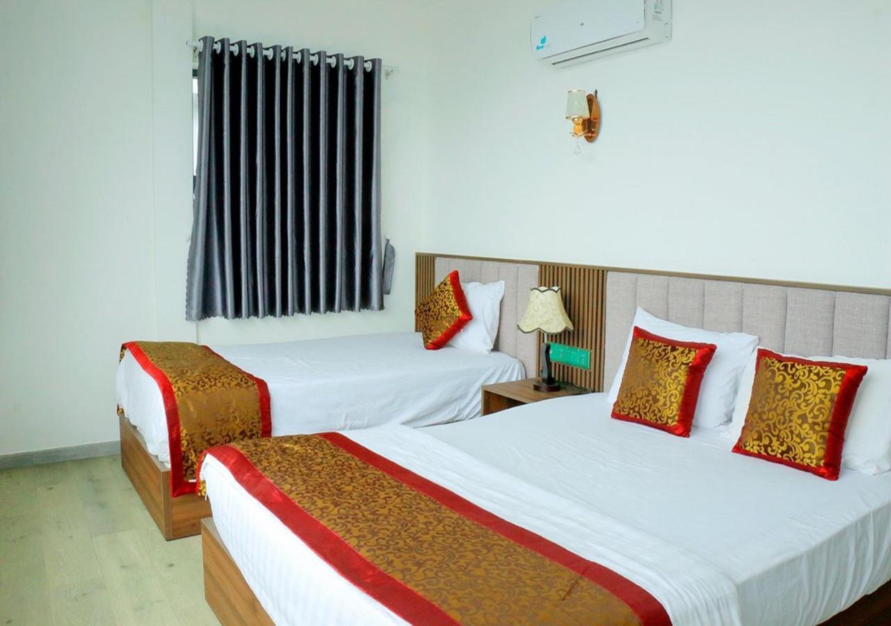 Hotel Khach San Pho Ngoc à Nha Trang Extérieur photo